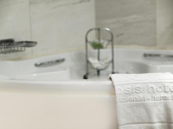 Capsis Hotel Thessaloniki : photo 10 de la chambre suite affaires