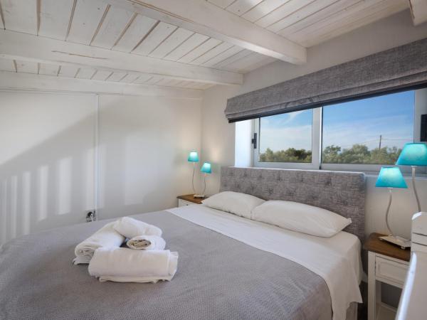 Kastro Maistro : photo 5 de la chambre suite avec piscine privée