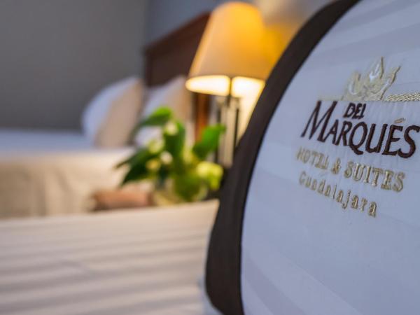 Del Marques Hotel and Suites : photo 4 de la chambre chambre avec 2 grands lits queen-size