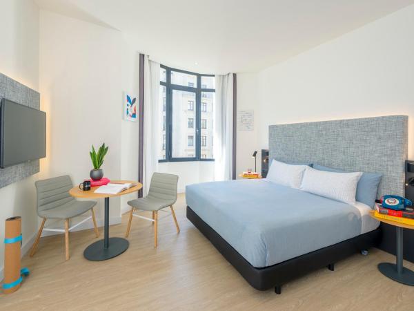 INNSIDE by Meliá Madrid Gran Vía : photo 2 de la chambre studio - vue sur gran vía