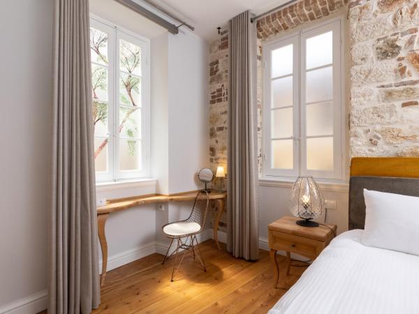 Acanthus blue : photo 7 de la chambre chambre double deluxe - vue sur jardin