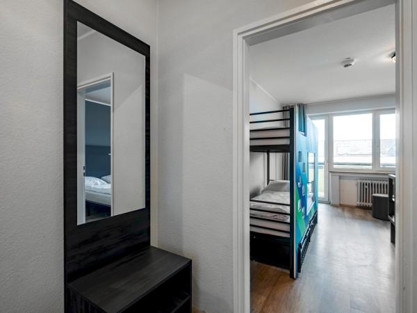 a&o München Hauptbahnhof : photo 3 de la chambre chambre quadruple