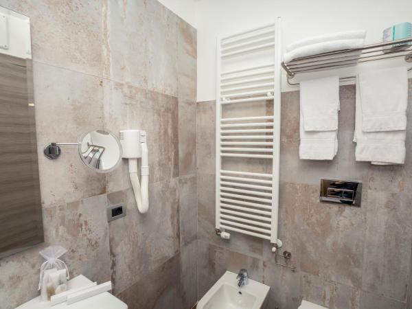 Hotel Baby : photo 9 de la chambre chambre triple deluxe - vue sur mer