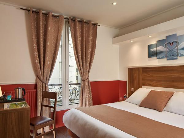 Grand Hotel Nouvel Opera : photo 1 de la chambre chambre double supérieure avec douche ou baignoire