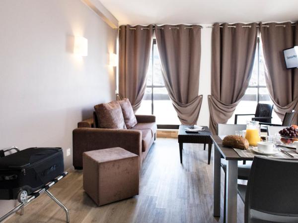 SOWELL RESIDENCES Crêt Voland : photo 6 de la chambre appartement avec balcon