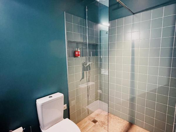 Esqina Cosmopolitan Lodge : photo 7 de la chambre chambre double ou lits jumeaux premium - vue sur ville