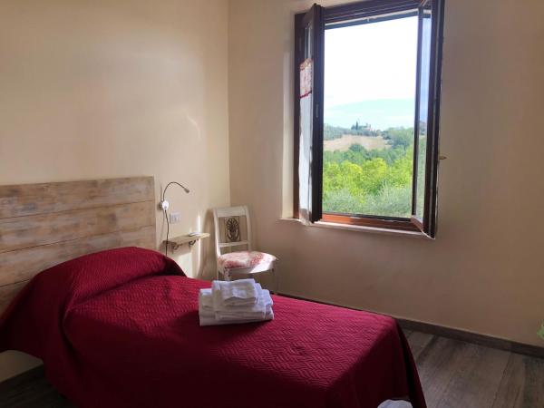 Le Castellacce : photo 4 de la chambre chambre simple avec salle de bains privative