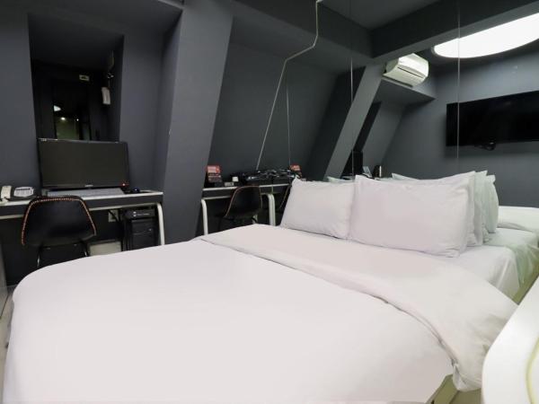 Shinchon Wol Hotel : photo 1 de la chambre chambre double standard
