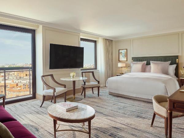 Jumeirah Carlton Tower London : photo 3 de la chambre suite junior avec accès exclusif aux jardins privés cadogan gardens - vue sur ville