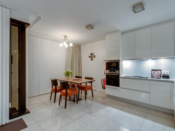 Black Pearl Apartment Hotel : photo 2 de la chambre suite 1 chambre avec balcon