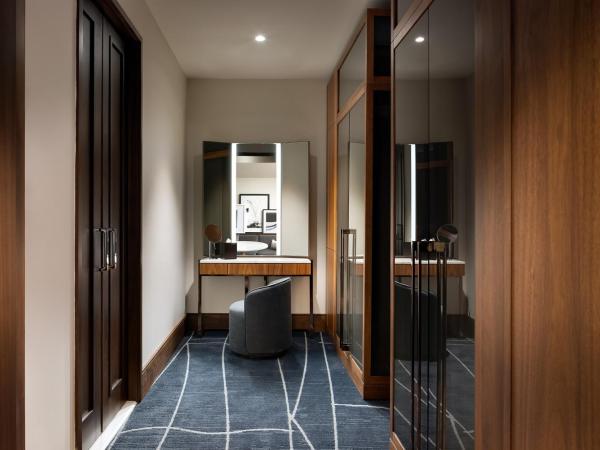 Park Hyatt Toronto : photo 4 de la chambre suite d'angle 1 chambre