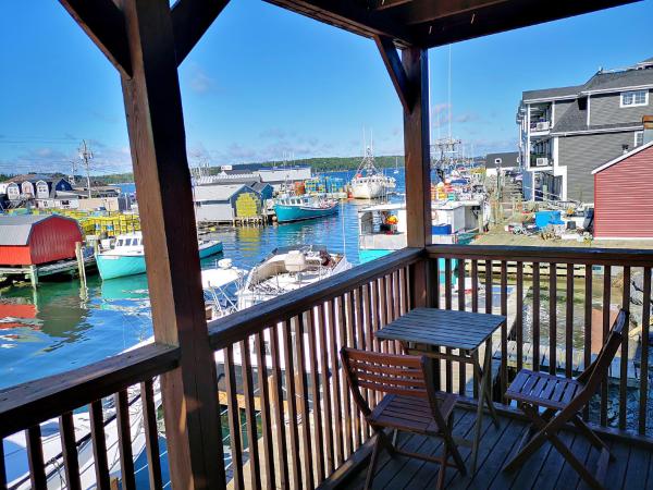 The Inn at Fisherman's cove : photo 4 de la chambre chambre double avec balcon - vue sur mer