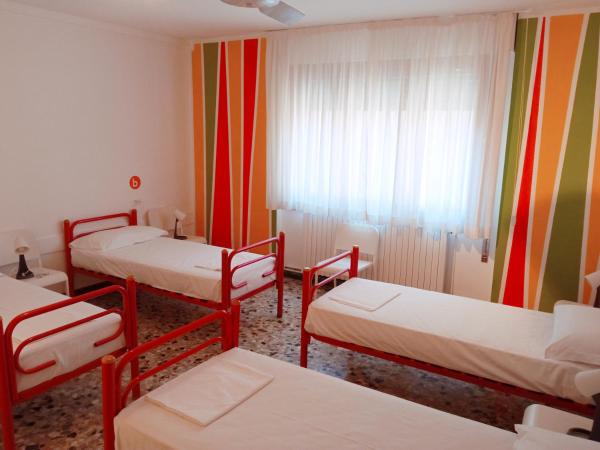 Ostello S. Fosca - CPU Venice Hostels : photo 2 de la chambre lit dans dortoir mixte de 4 lits