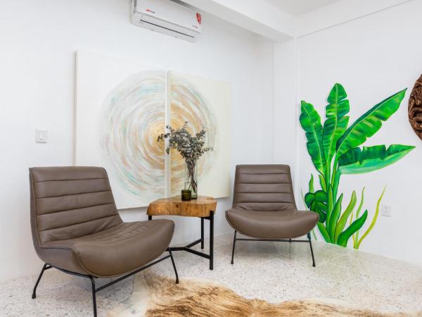 Cuale : photo 8 de la chambre appartement avec balcon