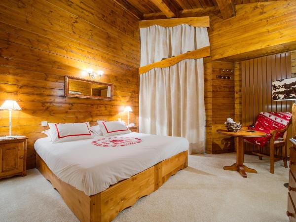 Hôtel les Campanules by Les Etincelles : photo 2 de la chambre chambre familiale