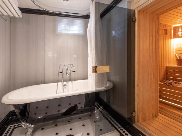 AJWA Sultanahmet - Preferred Hotels LVX Collection : photo 5 de la chambre manoir de luxe 3 chambres - annexe