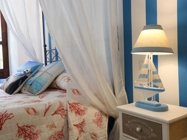 Albergo Del Centro Storico : photo 2 de la chambre chambre familiale avec terrasse