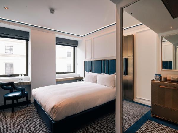 Page8, Page Hotels : photo 7 de la chambre chambre double supérieure - vue sur rue