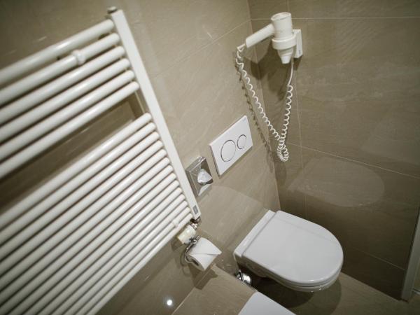 Villa Basileia Riverside : photo 5 de la chambre chambre double