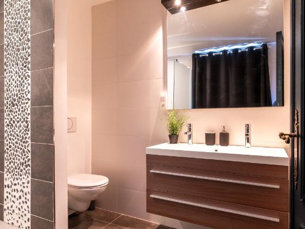 The Rose Suites : photo 10 de la chambre chambre double deluxe avec douche