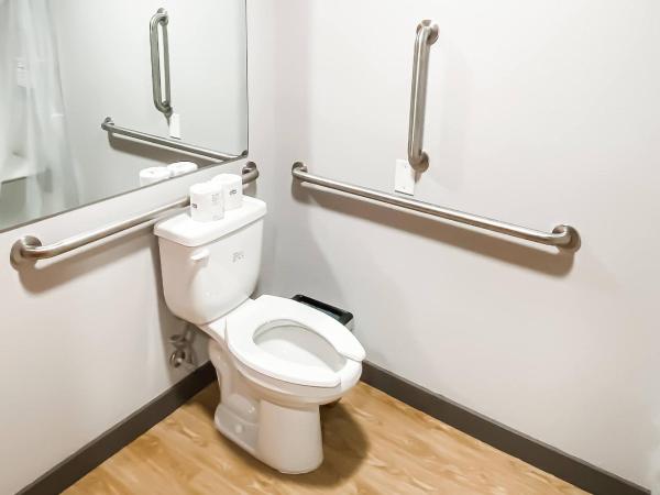 The Urban : photo 5 de la chambre chambre lit queen-size - accessible aux personnes à mobilité réduite