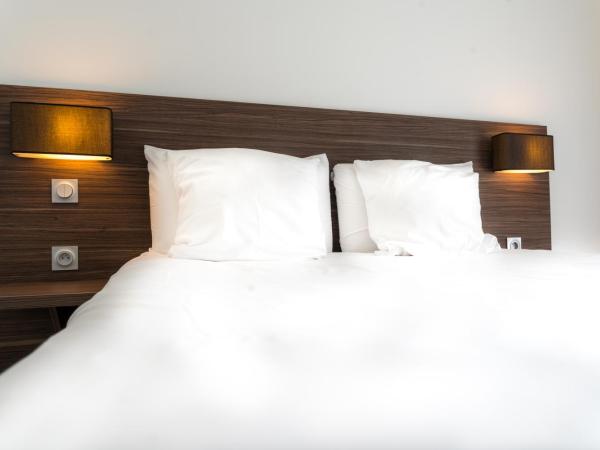 Hotel Libera Caen Colombelles : photo 6 de la chambre chambre double avec balcon