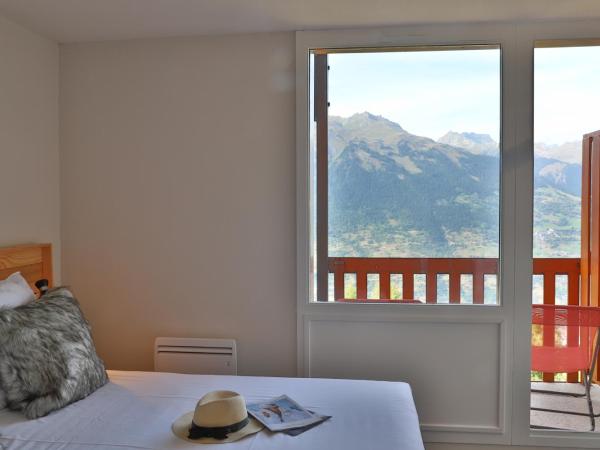 SOWELL Family La Lauzière : photo 7 de la chambre chambre double avec balcon