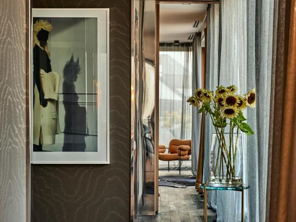 H15 Boutique Hotel, Warsaw, a Member of Design Hotels : photo 1 de la chambre penthouse