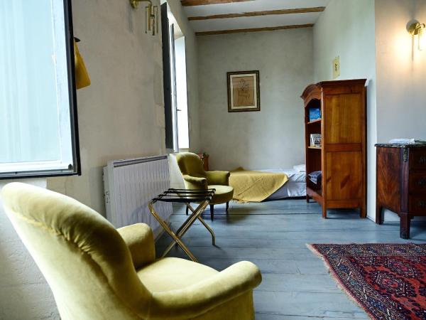 Maison Tara verte au Mas Montredon : photo 5 de la chambre chambre deluxe (2 adultes + 1 enfant)