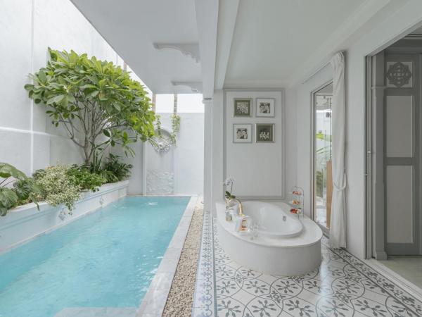 The Inside House : photo 4 de la chambre la suite d'angle avec piscine