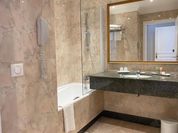 Le Littré : photo 2 de la chambre suite littré avec terrasse