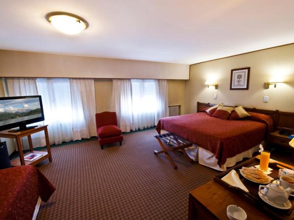 Hotel Nahuel Huapi : photo 5 de la chambre chambre triple