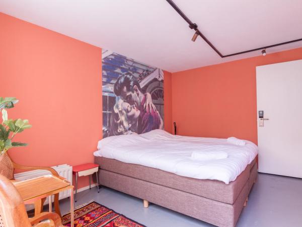 Pink Flamingo Boutique Hostel : photo 5 de la chambre chambre double ou lits jumeaux avec balcon