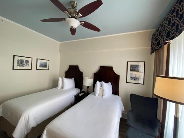 Chancellor Hotel on Union Square : photo 6 de la chambre hébergement deluxe avec 2 chambre lits jumeaux - adapté aux personnes malentendantes