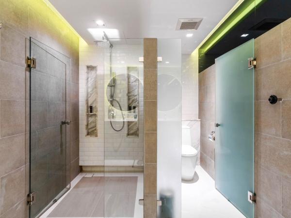 Cross Chiang Mai Riverside - formerly X2 Chiang Mai Riverside : photo 8 de la chambre suite - vue sur rivière