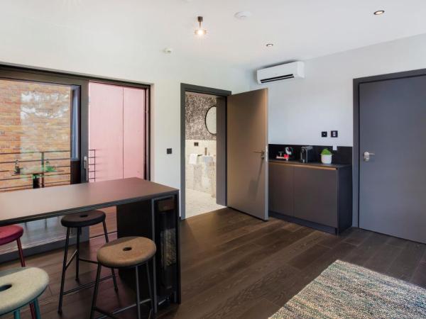 Hotel 1231 : photo 7 de la chambre appartement avec balcon