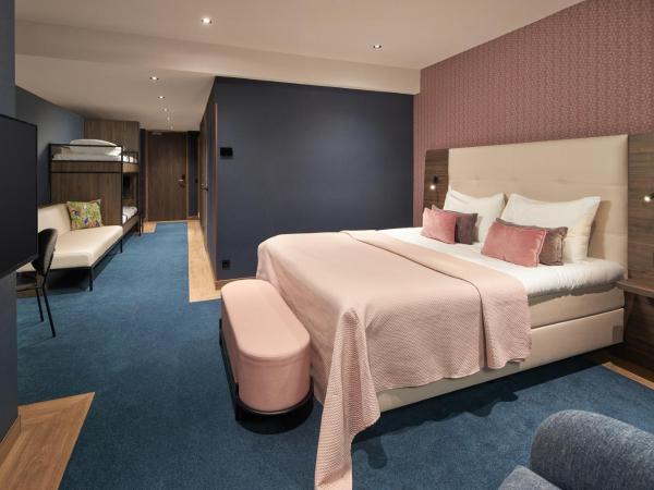 Van der Valk Hotel Haarlem : photo 4 de la chambre chambre familiale supérieure