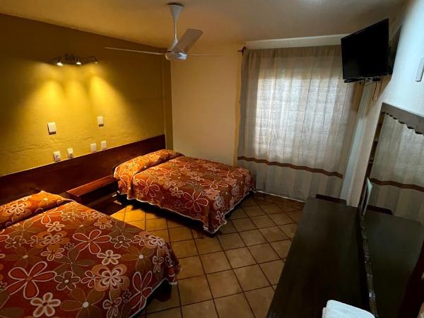 HOTEL BUGAMBILIAS : photo 4 de la chambre chambre standard avec 2 lits queen-size