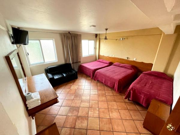 HOTEL BUGAMBILIAS : photo 2 de la chambre chambre triple classique