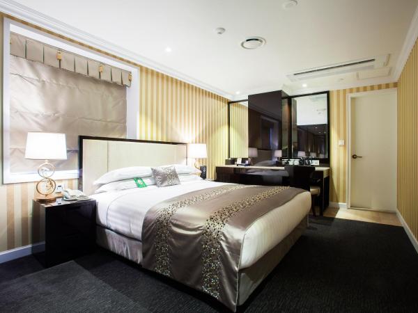The Grand Hotel Myeongdong : photo 1 de la chambre grande chambre familiale communicante 