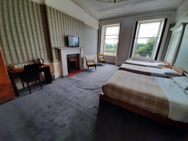 Adelphi Hotel : photo 2 de la chambre chambre familiale (4 adultes)