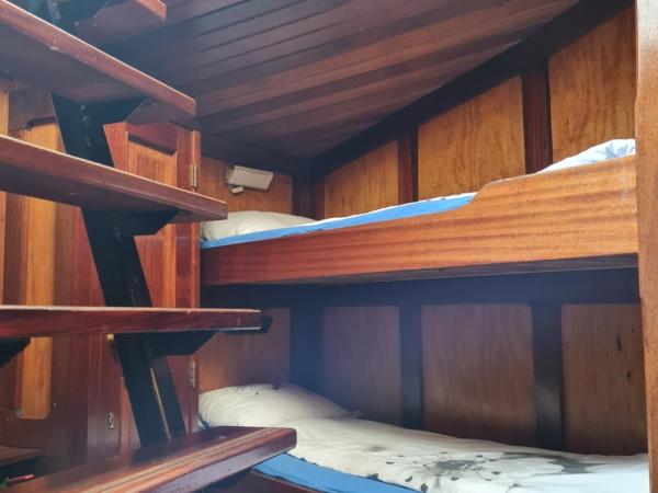 Anna Maria II : photo 3 de la chambre chambre quadruple Économique avec salle de bains commune