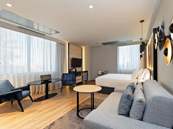 Melia Avenida de America : photo 6 de la chambre chambre familiale