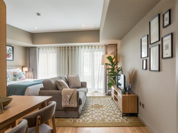 Legends House by Sweet Porto : photo 3 de la chambre chambre double ou lits jumeaux - vue sur jardin