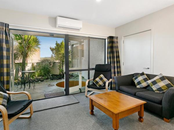 Baycrest Thermal Lodge : photo 4 de la chambre appartement - rez-de-chaussée