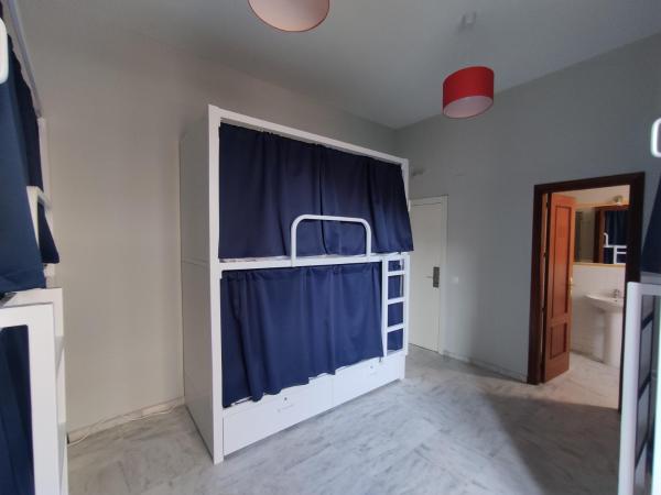 New Samay Hostel : photo 2 de la chambre lit dans dortoir 6 lits