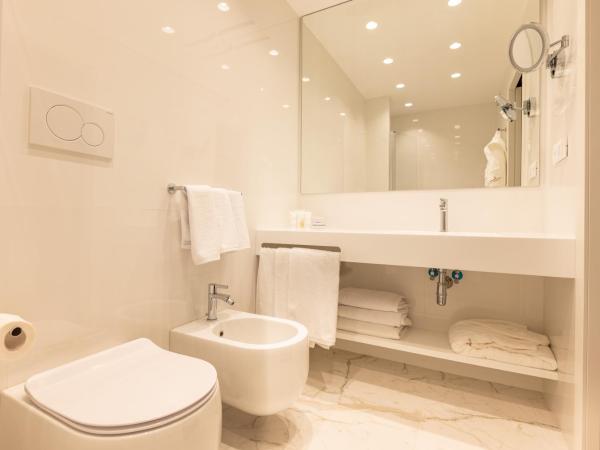 Hotel Morfeo : photo 9 de la chambre chambre triple supérieure