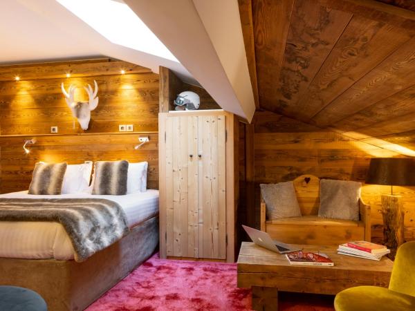 Hôtel Ski Lodge - Village Montana : photo 5 de la chambre chambre triple sans balcon