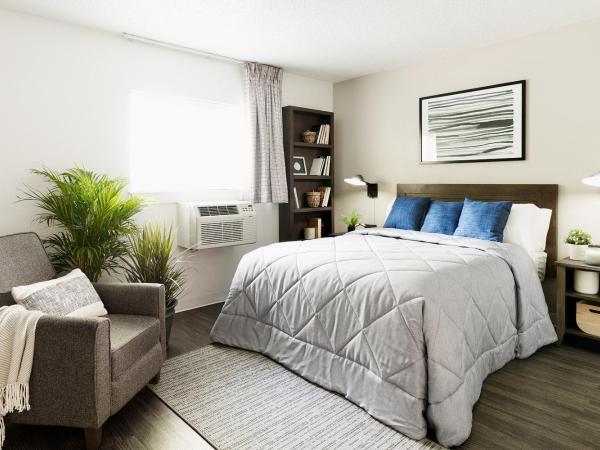 InTown Suites Extended Stay Columbus OH - I-70E Hamilton Rd : photo 1 de la chambre studio supérieur