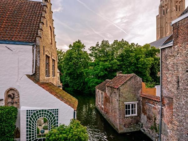 Canalside House - Luxury Guesthouse : photo 6 de la chambre suite de luxe avec vue sur le canal